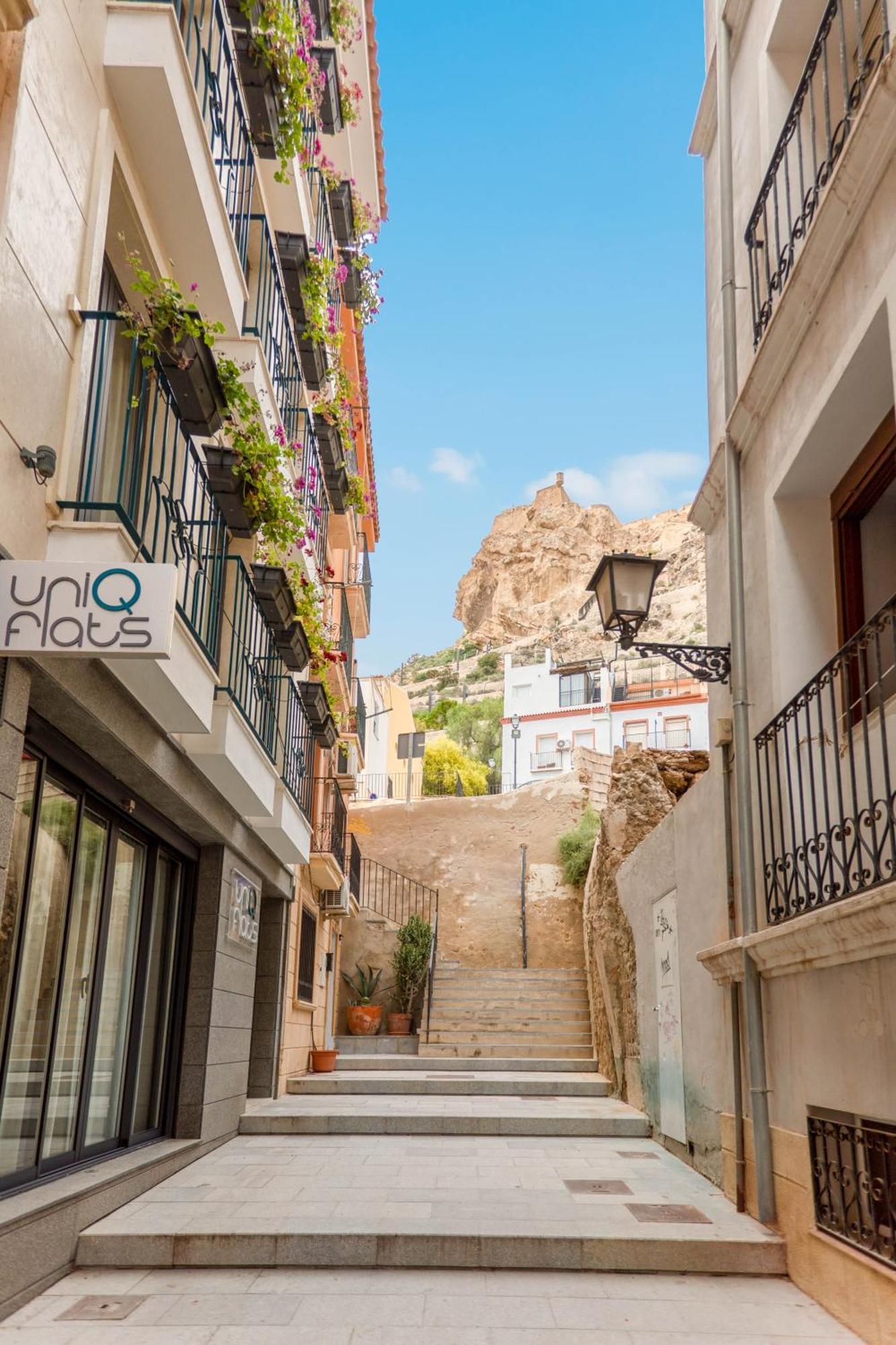 Uniq Flats Apartment Alicante Bagian luar foto