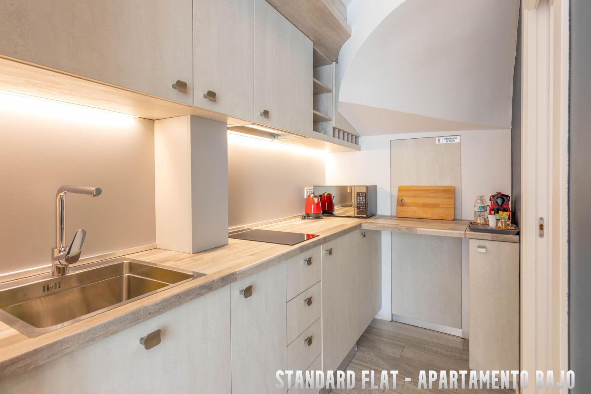 Uniq Flats Apartment Alicante Bagian luar foto