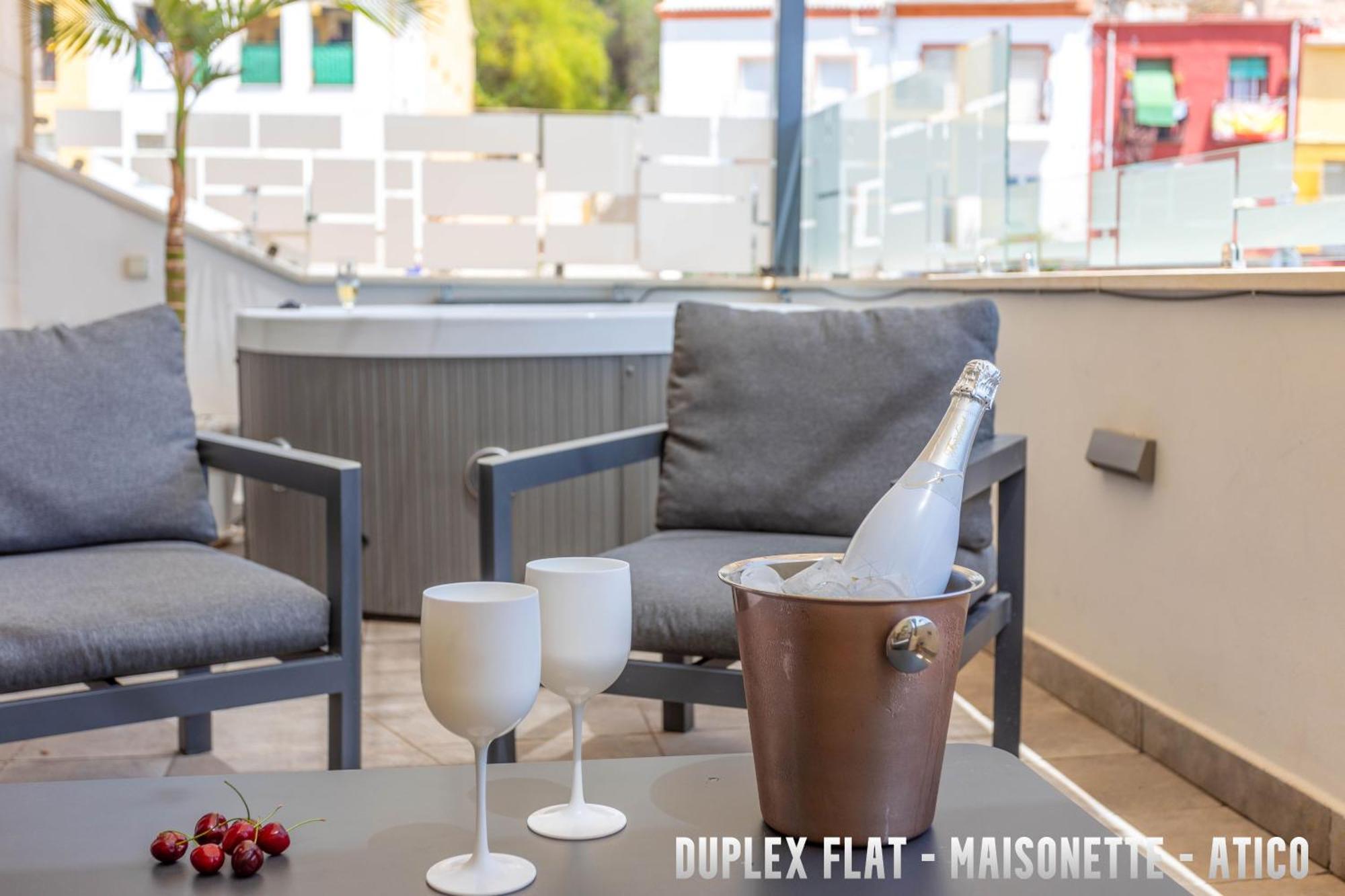 Uniq Flats Apartment Alicante Bagian luar foto