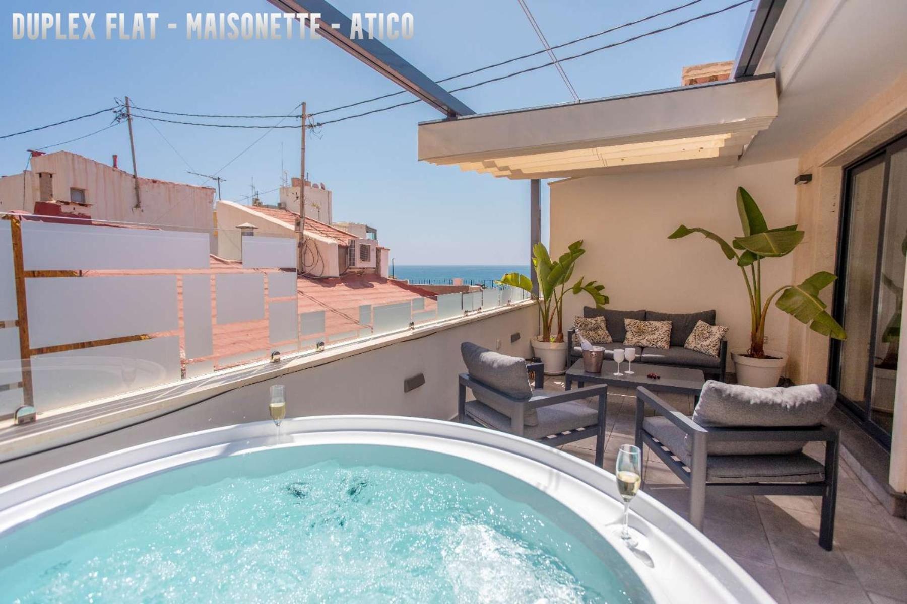 Uniq Flats Apartment Alicante Bagian luar foto
